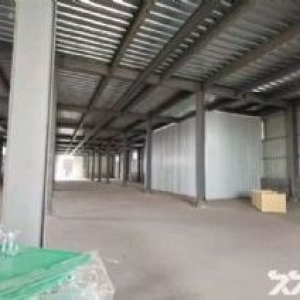 新密4000平方对外出租，租金便宜，另有30亩左右的仓储用地