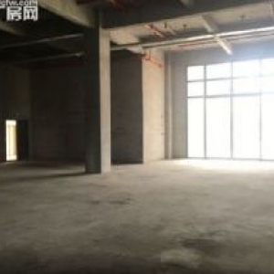 环境不错，租金4元，可办理环评