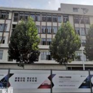 首层6.5米层高，买一层得两层，四环高架边，高速旁